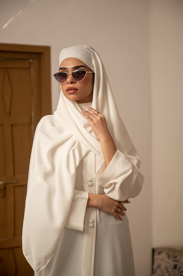 SHEHZADI WHITE (THF-1028)